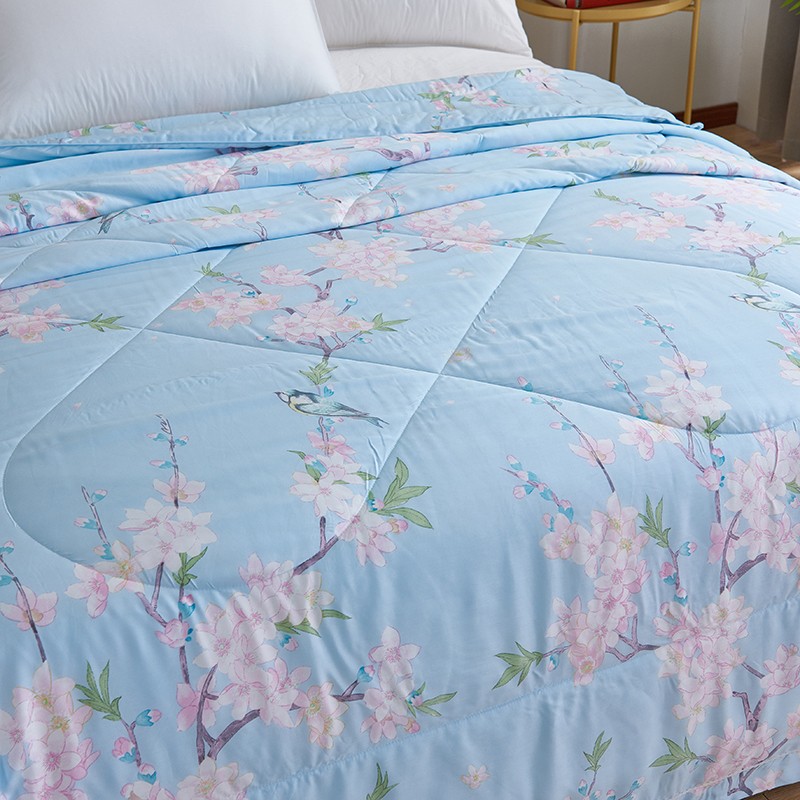 Luxury Hotel High Quality 100% Hypoallergenic Polyester Fiber Duvet factory